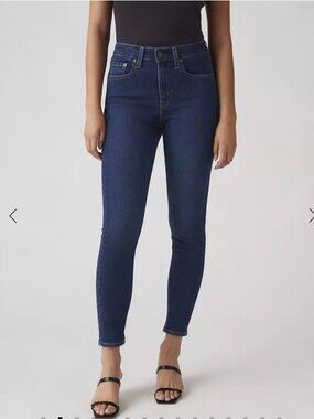 Levi's 721 High Rise Skinny Jeans 27.5" Inseam